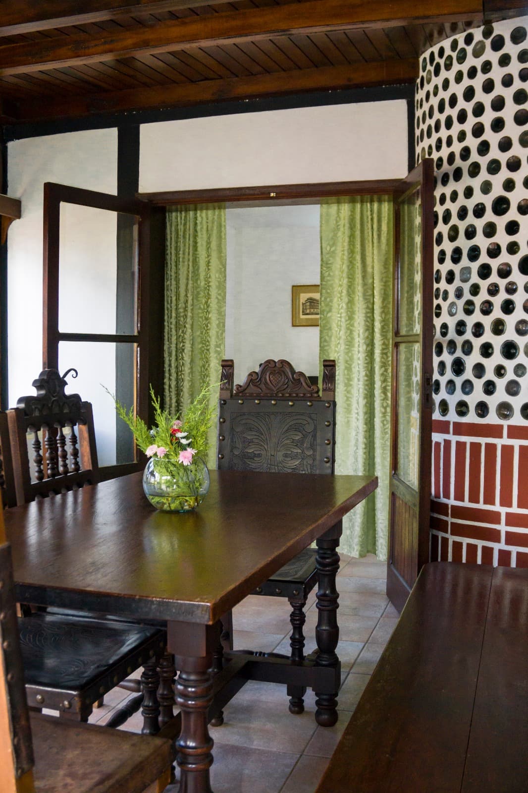 Familiar (Pax5) - Bajo pino